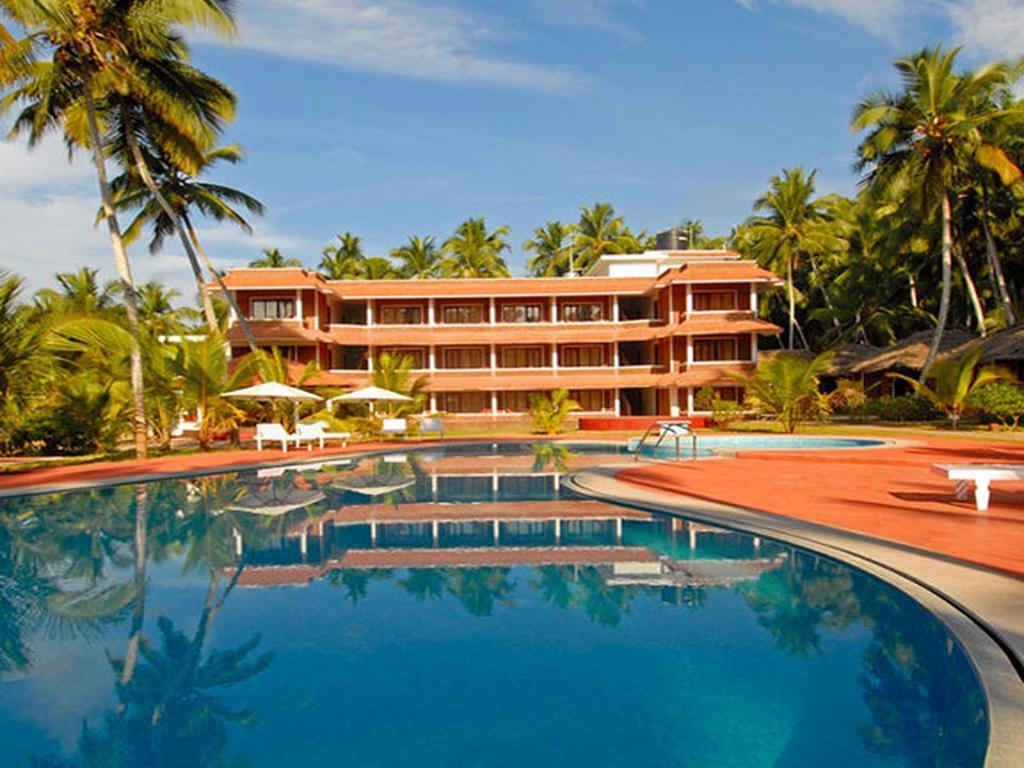 Abad Harmonia Ayurvedic Beach Resort コーバラム エクステリア 写真
