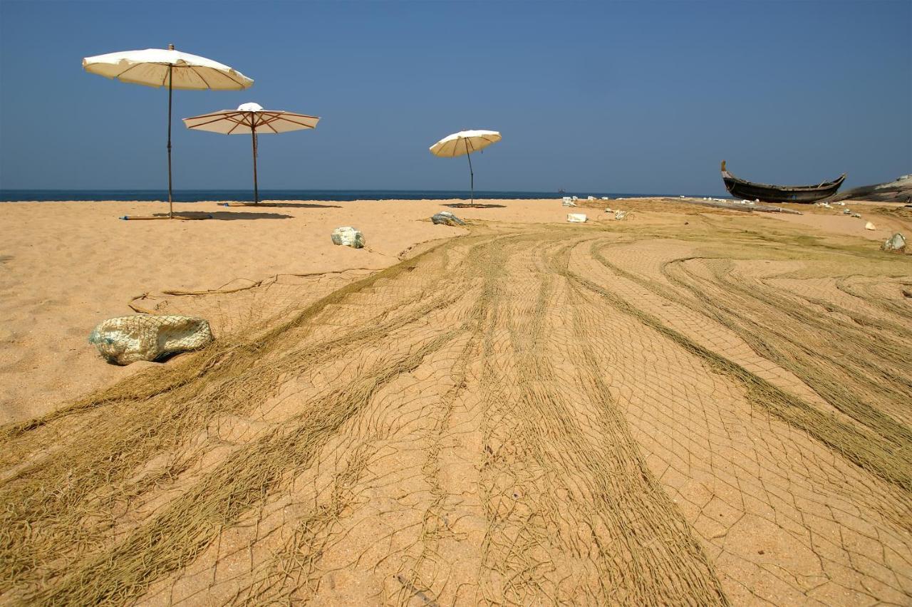 Abad Harmonia Ayurvedic Beach Resort コーバラム エクステリア 写真